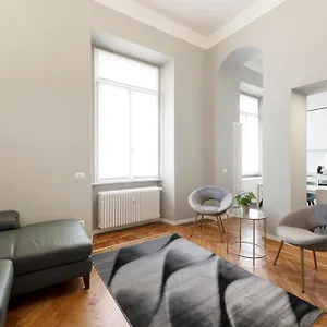 milan-royal-suites-centro.it-lombardy.com/